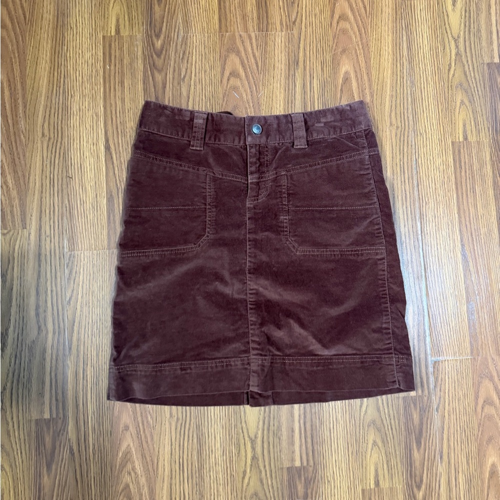Athleta Velvet Y2K Academia Brown Mini Skirt Size2. Length 19in, waist 30in